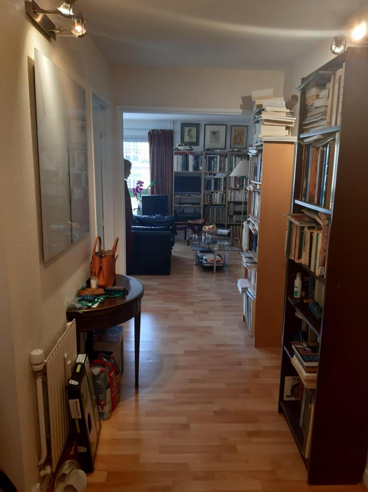 Duplex Near St Lazare Apartment *