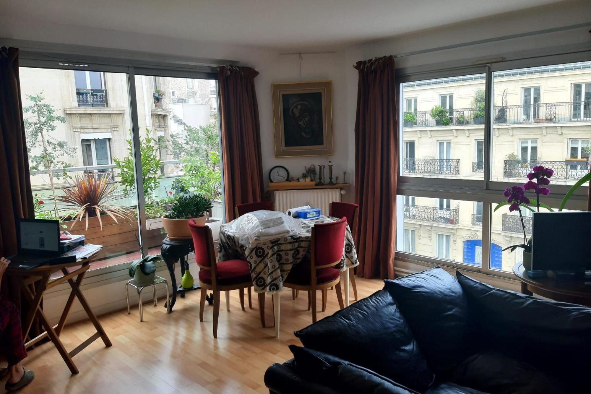 Apartment Duplex Near St Lazare Asnieres-sur-Seine