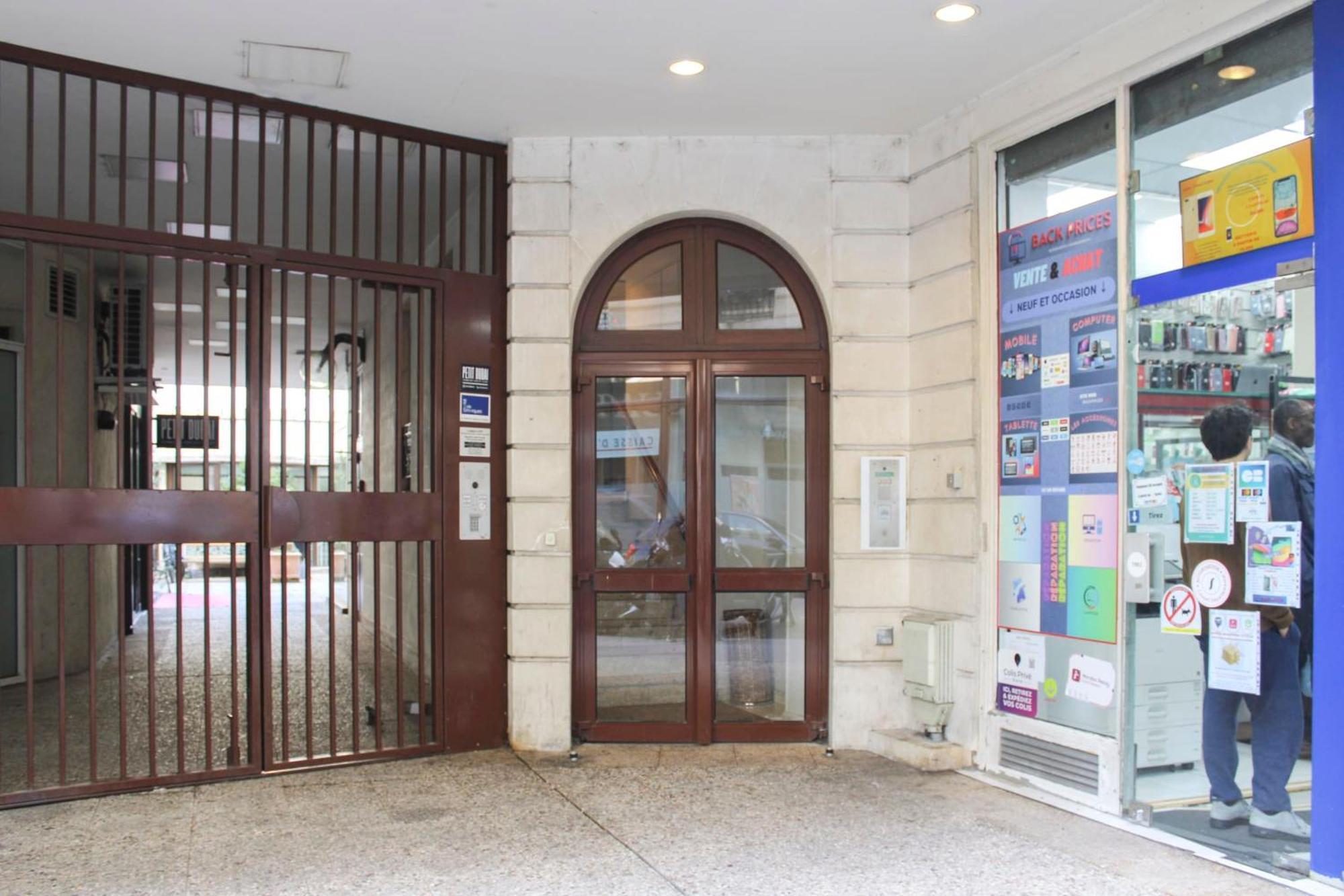 Duplex Near St Lazare Apartment Asnieres-sur-Seine