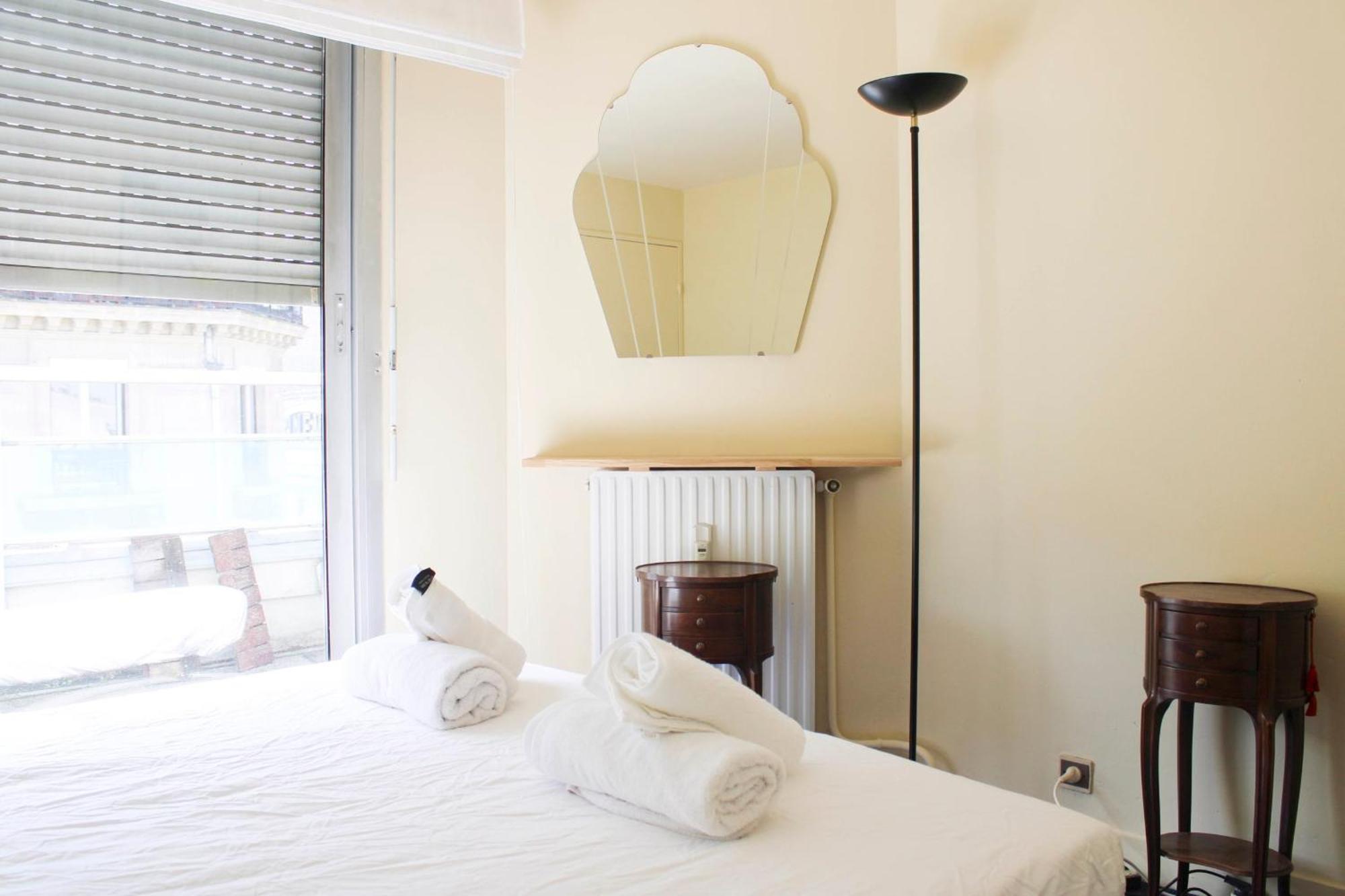 Duplex Near St Lazare *