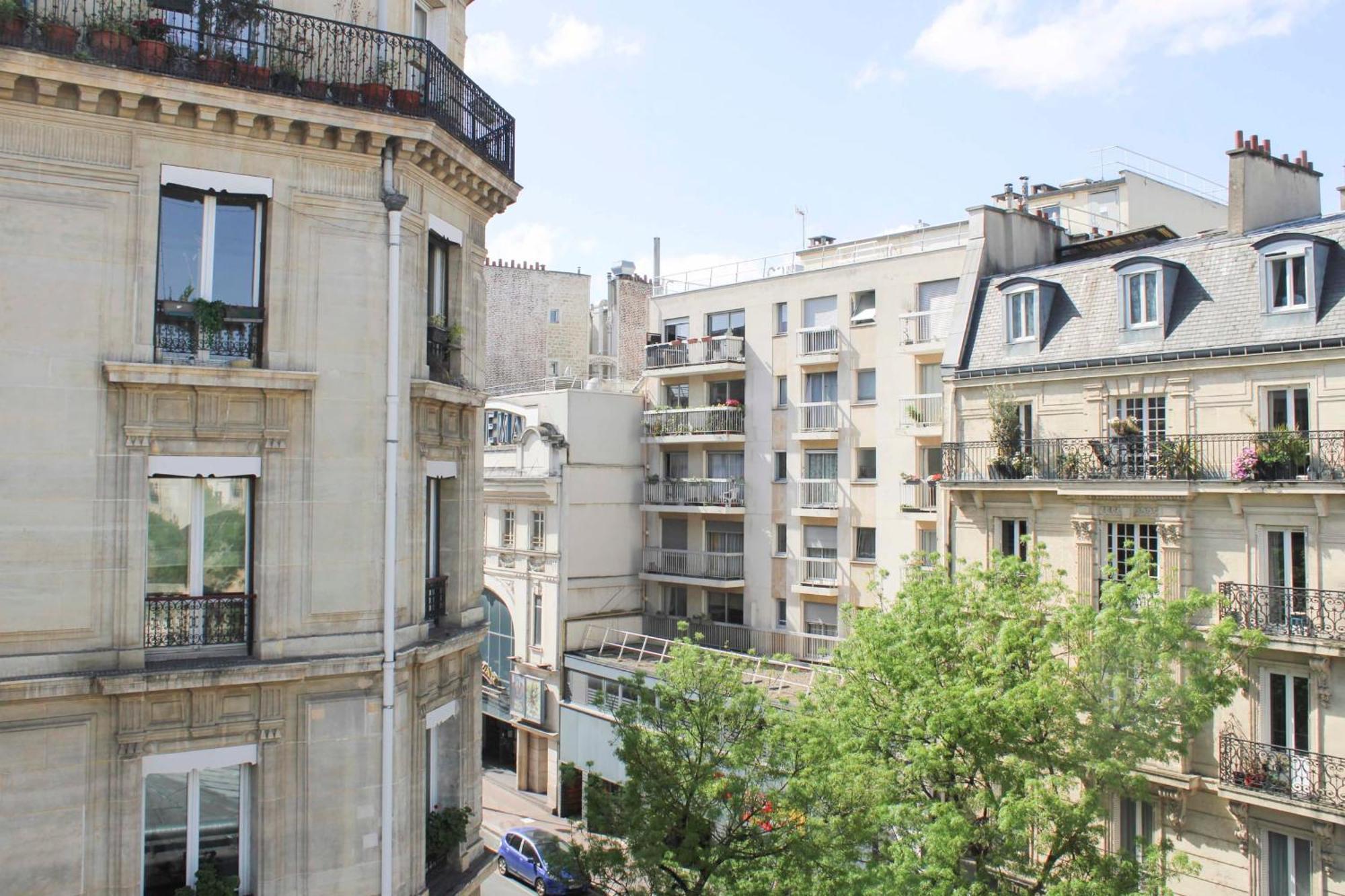 Duplex Near St Lazare * Asnieres-sur-Seine